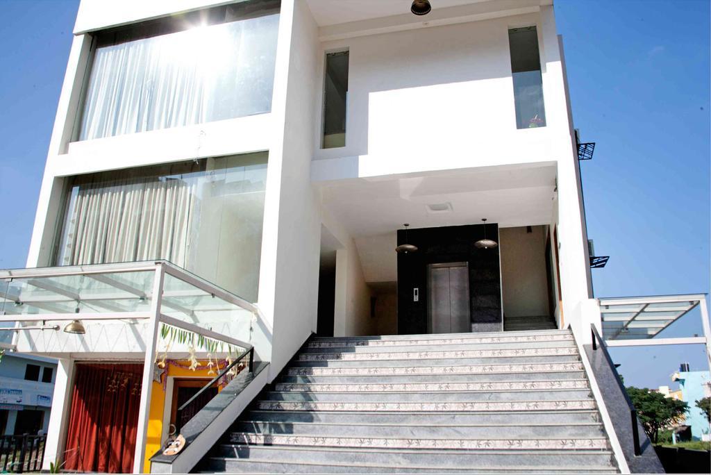 Hotel Highnest Singapperumalkovil Екстериор снимка