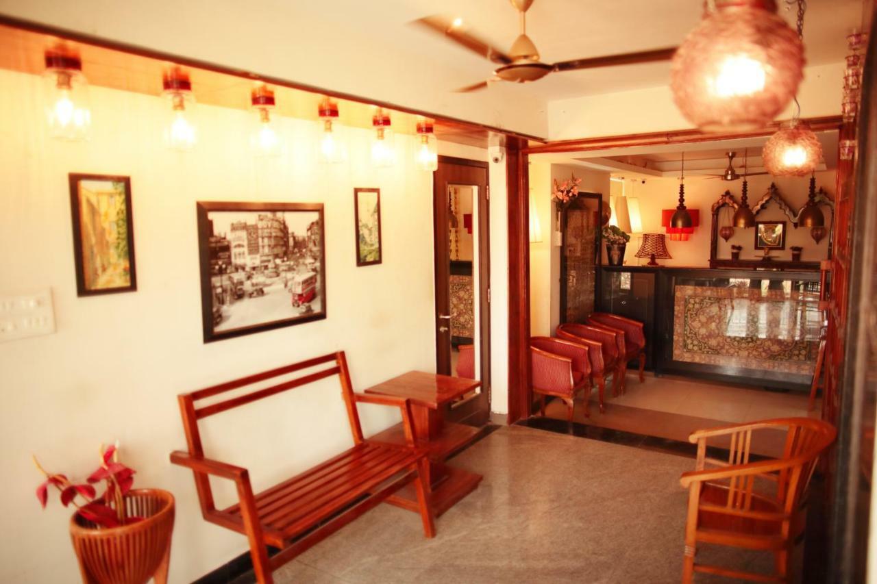 Hotel Highnest Singapperumalkovil Екстериор снимка