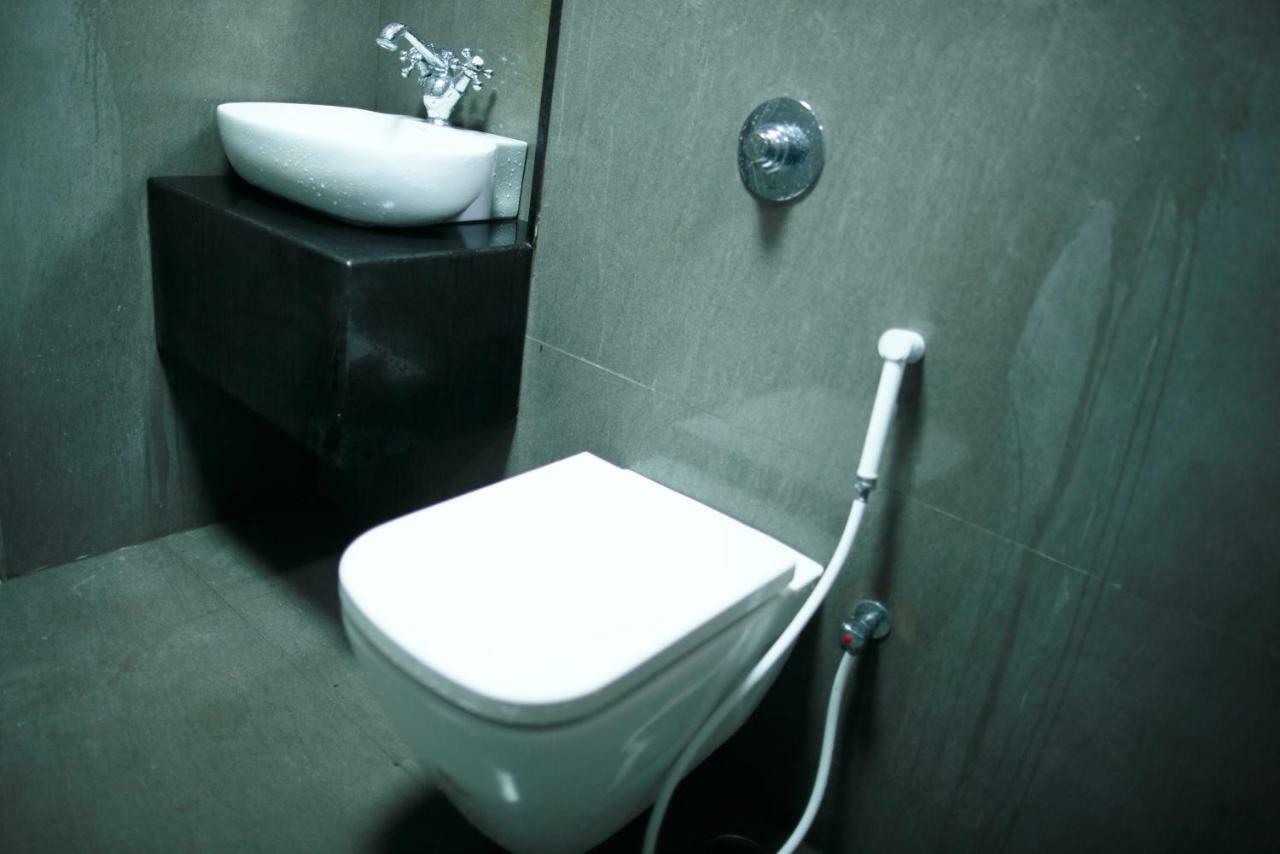 Hotel Highnest Singapperumalkovil Екстериор снимка